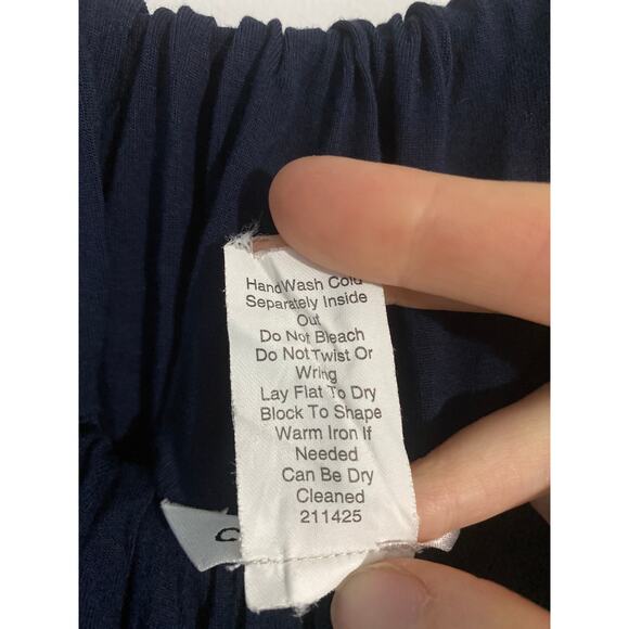 CAbi 5th Avenue draped tank top women’s size M navy blue basic classic - Picture 6 of 6